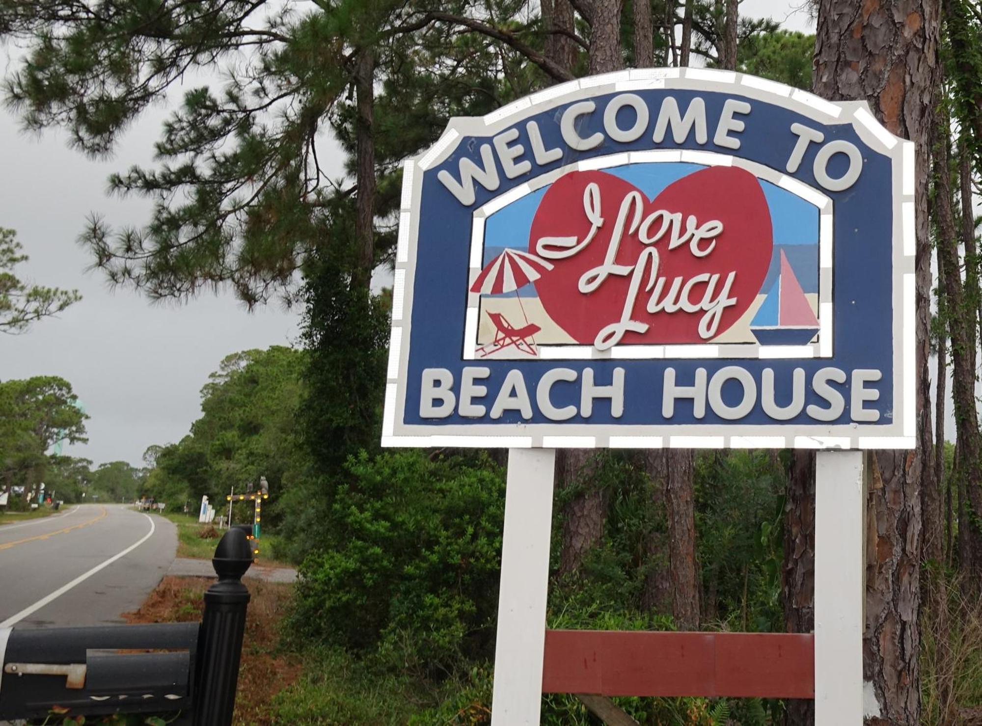 I Lucy Bay Front